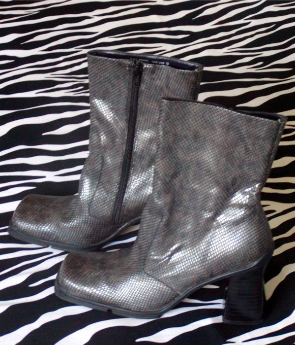 Kenneth Cole Ankle Boots