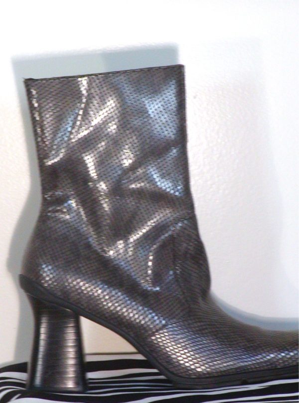 Kenneth Cole Ankle Boots