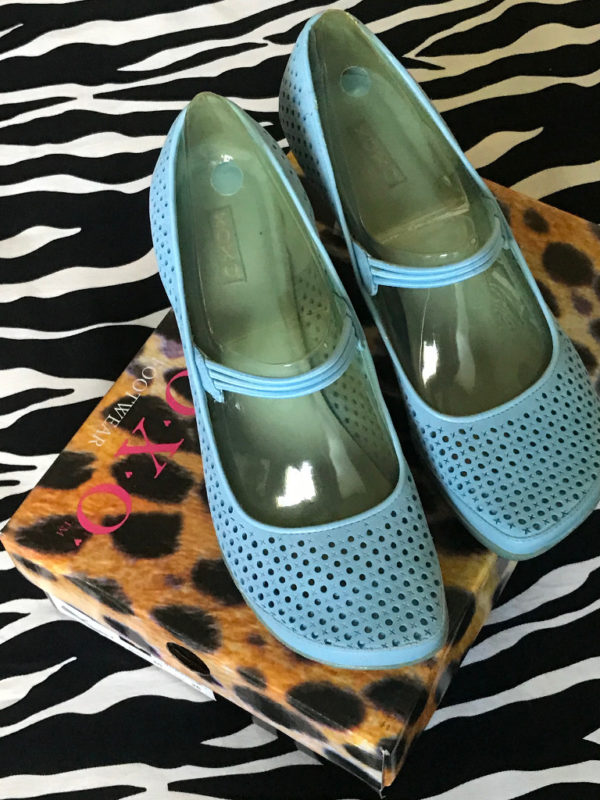 Xoxo Baby Blue Mary Jane Shoes With Kitten Heels
