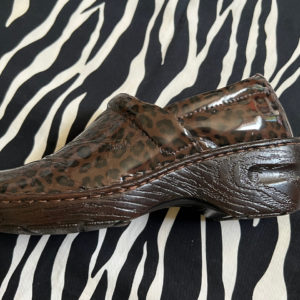 Bolo By Born Leopard Clogs